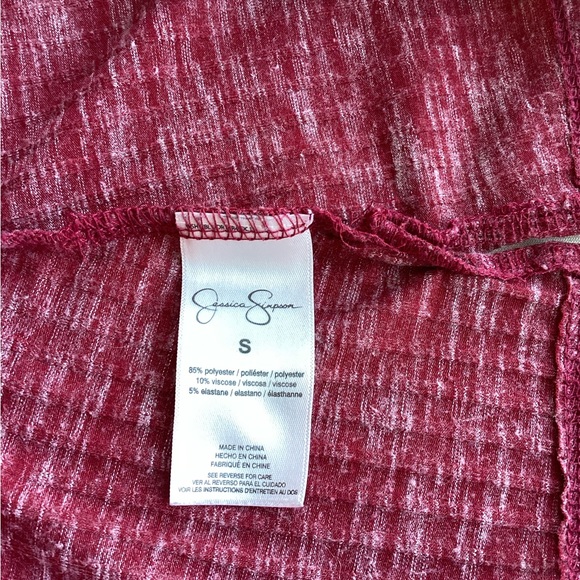 Bundle of 2 Small Size Tops - Picture 7 of 7